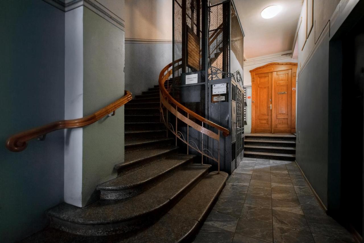 Brivibas House Design Apartments In City Center Riga Extérieur photo