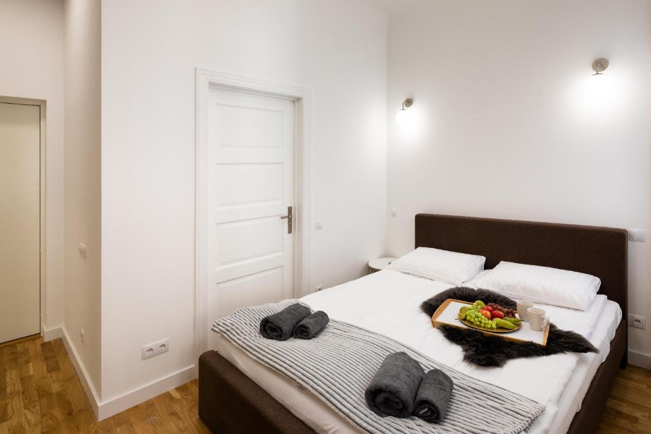 Brivibas House Design Apartments In City Center Riga Extérieur photo