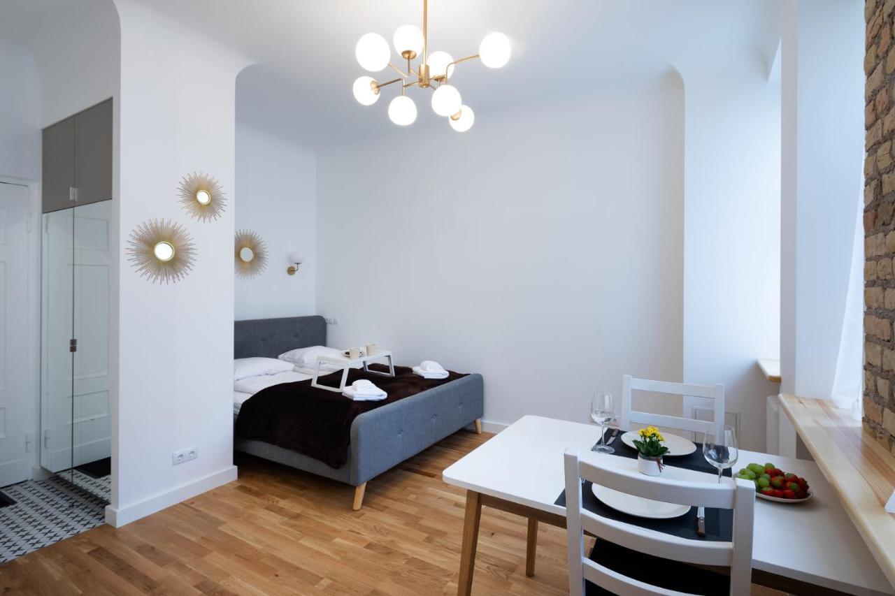 Brivibas House Design Apartments In City Center Riga Extérieur photo