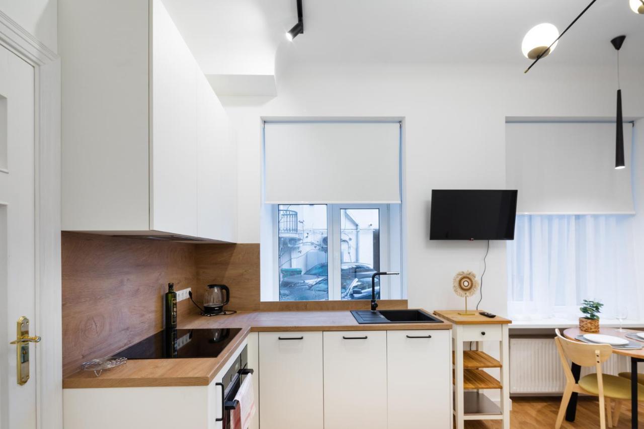Brivibas House Design Apartments In City Center Riga Extérieur photo