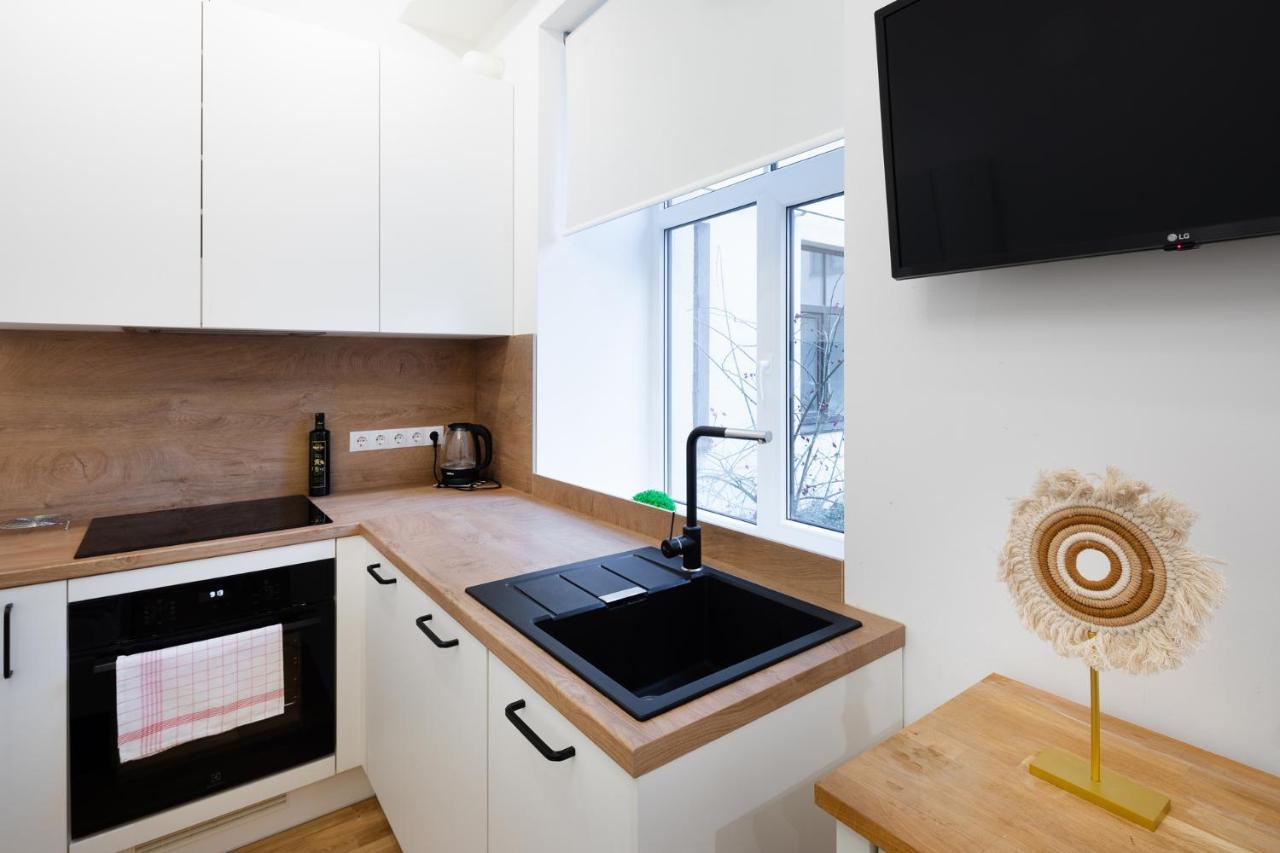 Brivibas House Design Apartments In City Center Riga Extérieur photo