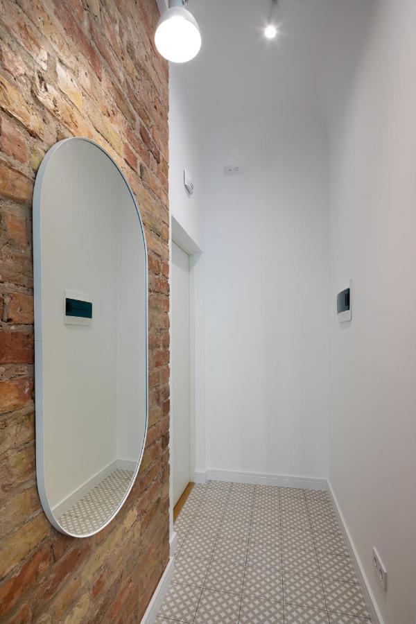 Brivibas House Design Apartments In City Center Riga Extérieur photo